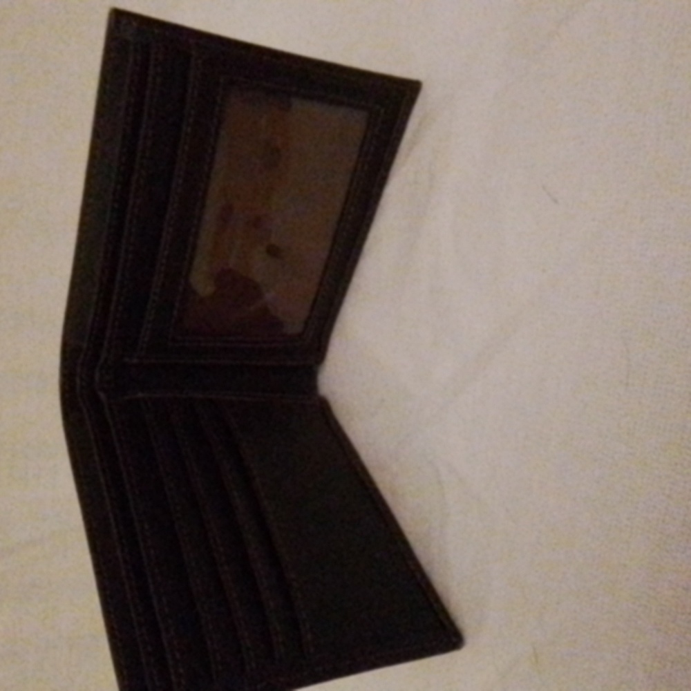 Mens Wallet - Picture 2 of 6